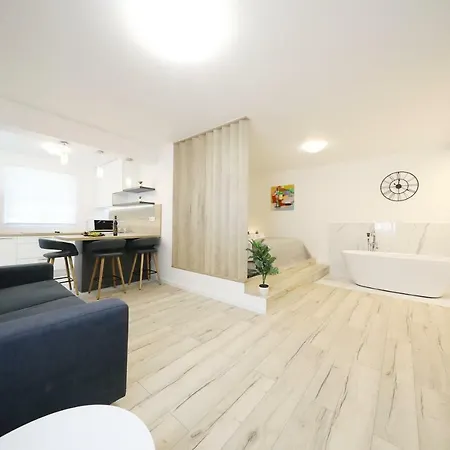 아파트 Sens 자다르