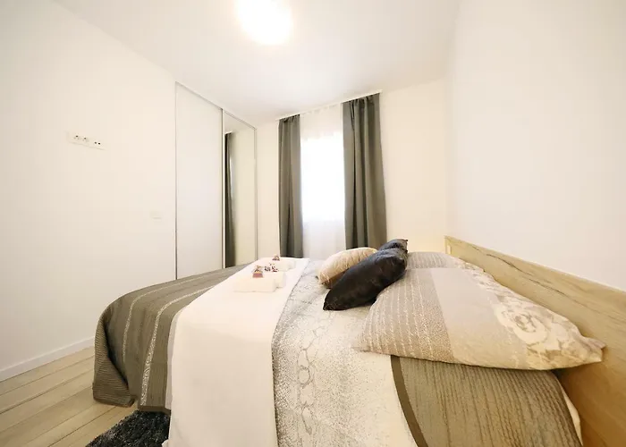 Apartment Sens