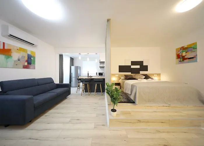 Apartment Sens
