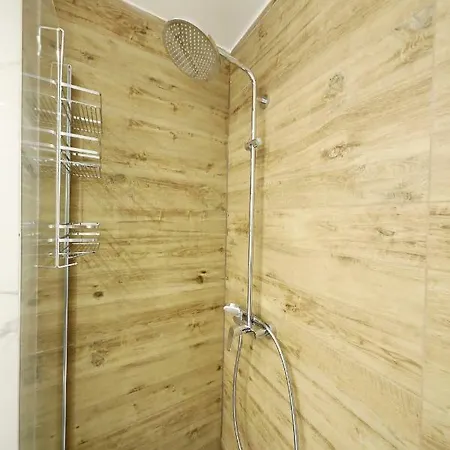 Sens Appartamento Zara